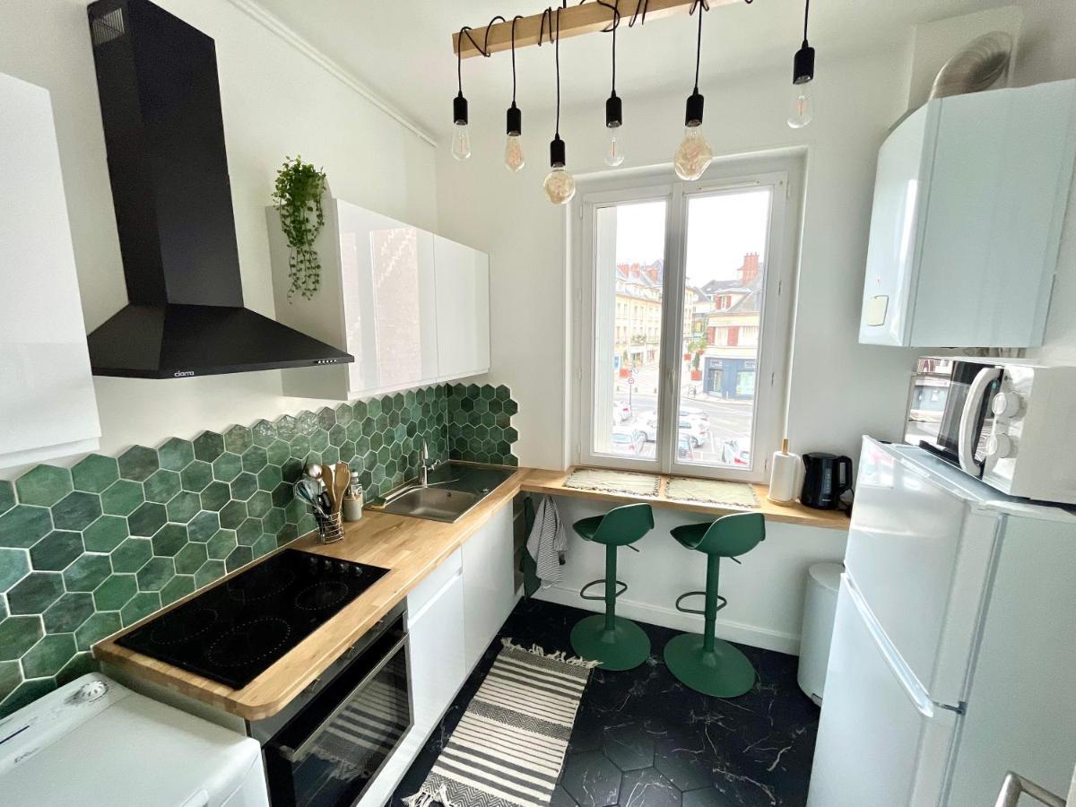 Appartement Entier En Plein Coeur Du Centre Ville Compiègne Exteriér fotografie